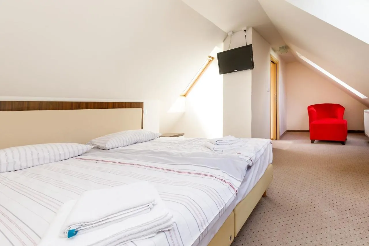Apartmany U Divadla Karlovy Vary Aparthotel