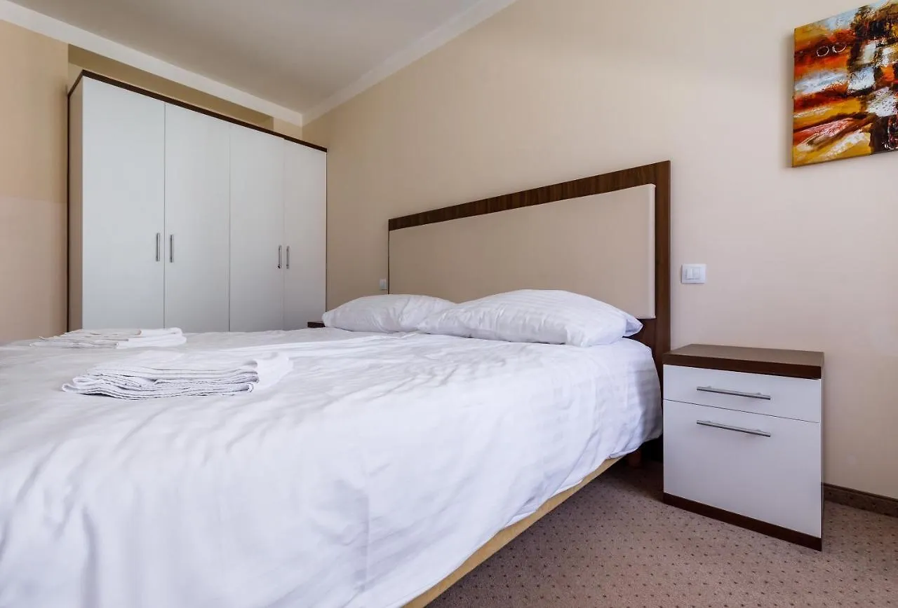 Apartmany U Divadla Karlovy Vary Czech Republic