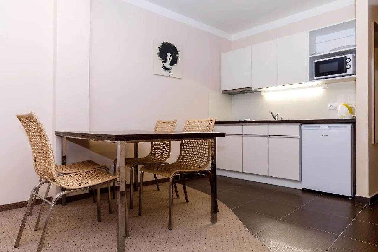Aparthotel Apartmany U Divadla Karlovy Vary