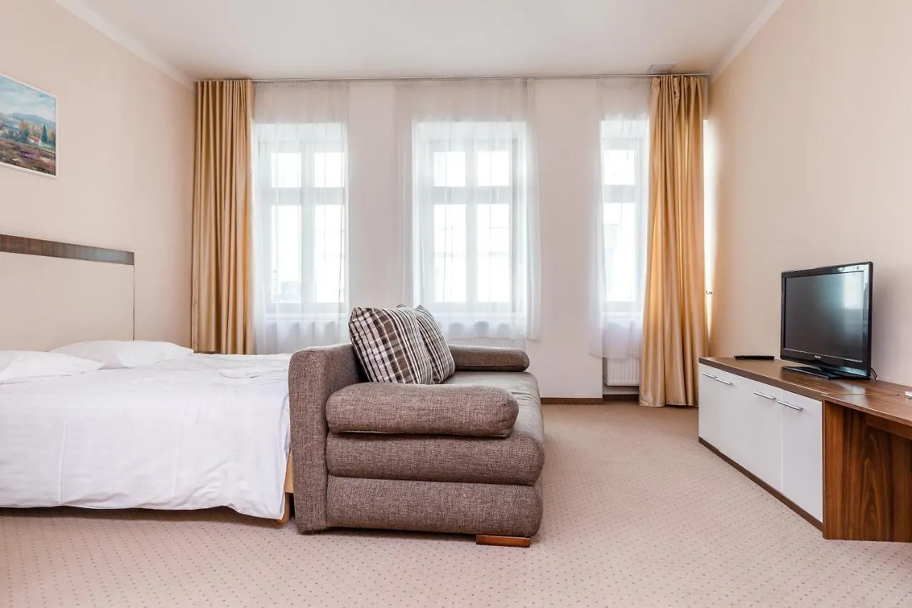 Aparthotel Apartmany U Divadla Karlovy Vary